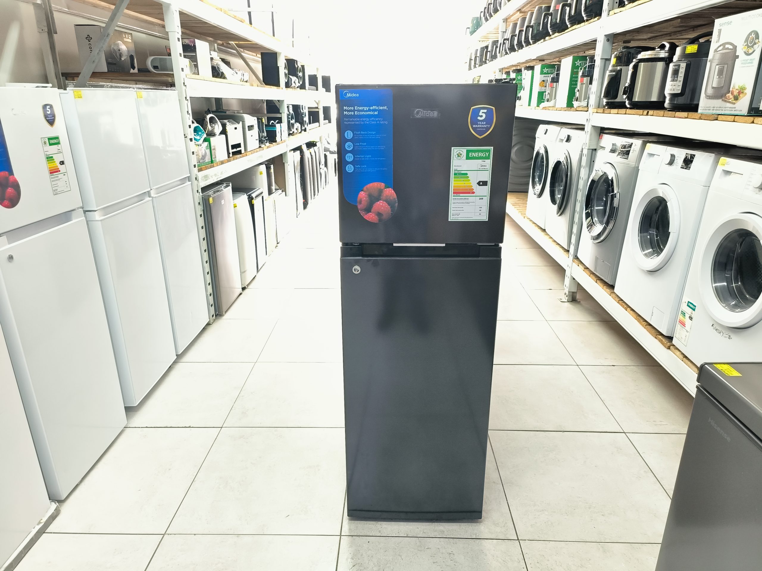 MIDEA BLACK 173L TOP FREEZER HD-216FNBLACK