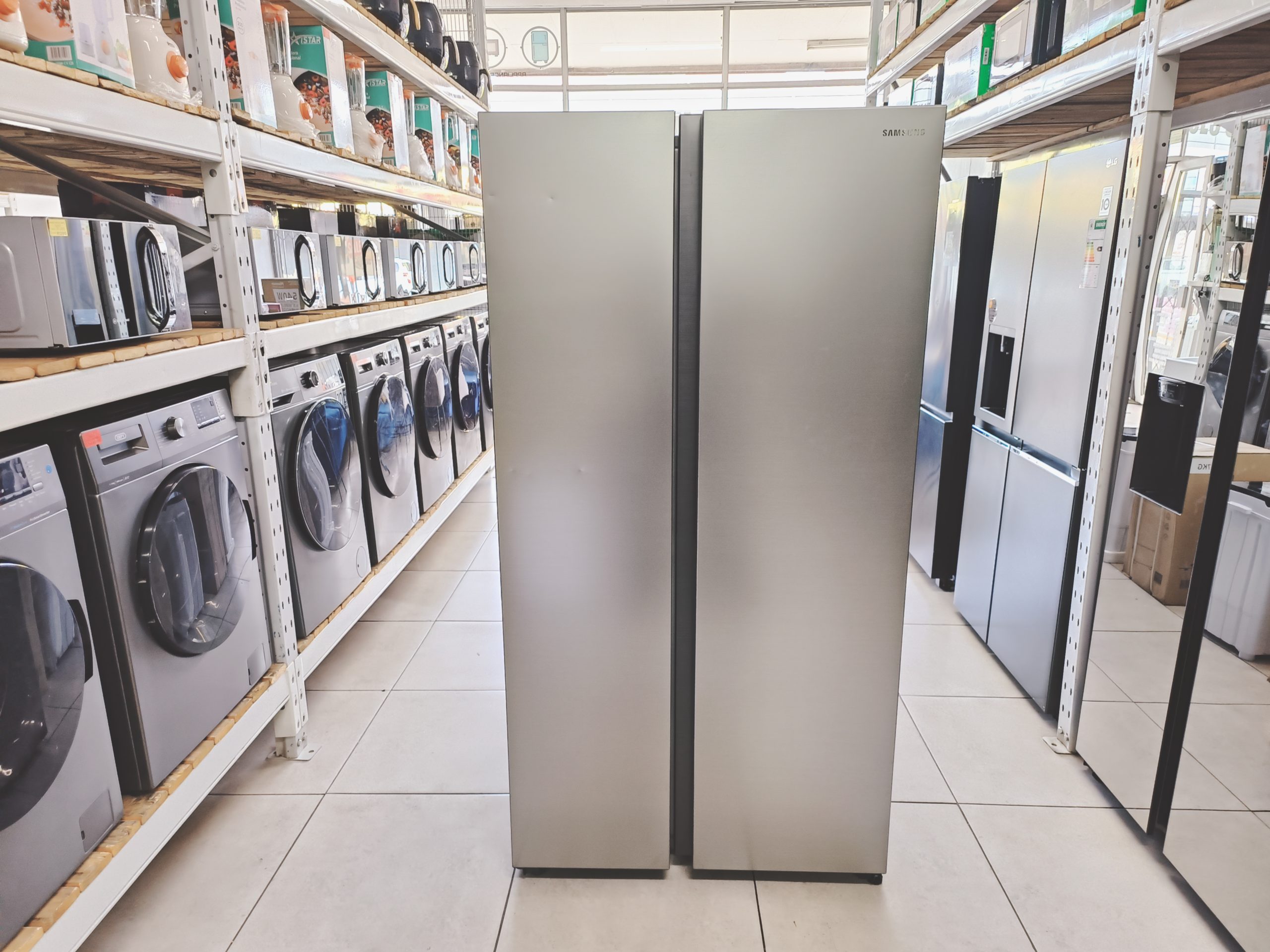 SAMSUNG 647L 2 DOOR SIDE BY SIDE FRIDGE SILVER