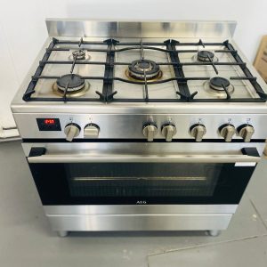 AEG 5 BURNER GAS STOVE OVEN Model 10369MN-MN