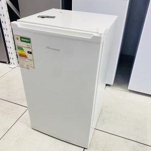 HISENSE 91L BAR FRIDGE H120RWH