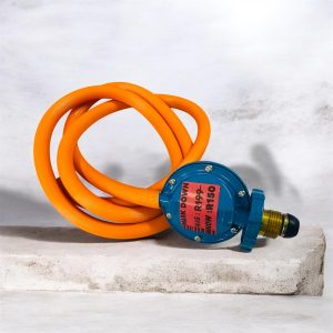 GAS PIPE AND REGULATOR